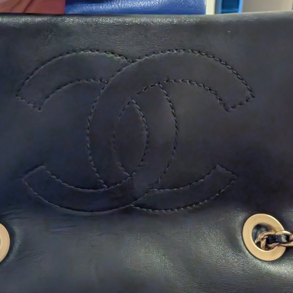 Chanel CC Quilted Leather In Primary Colors - Picture 6 of 10